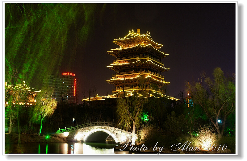 大明湖的夜