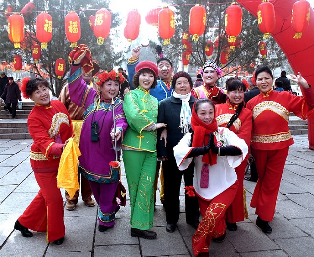 《欢欢喜喜过春节》