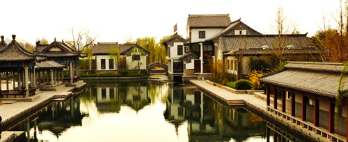 《明湖春色》4