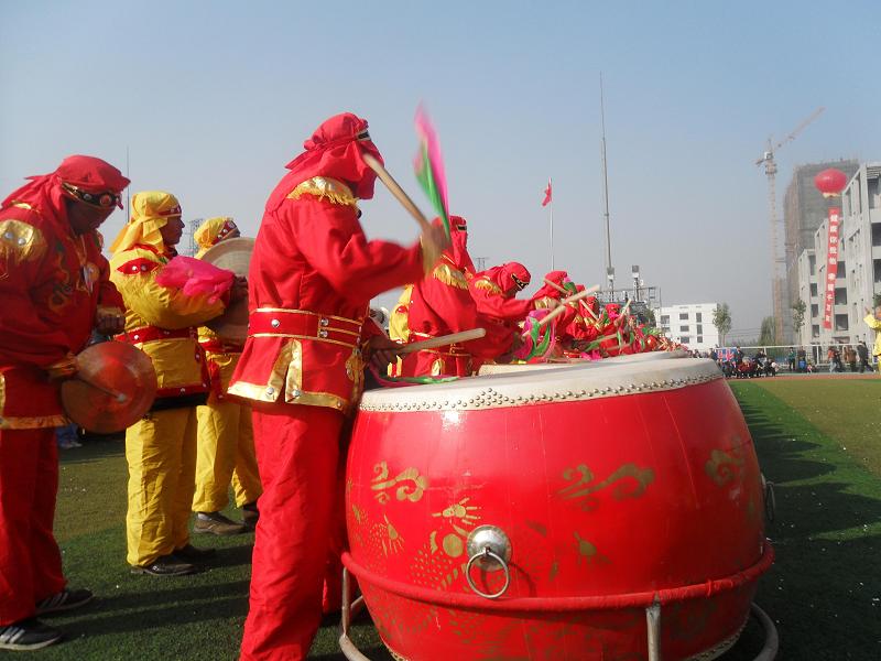 锣鼓敲起来