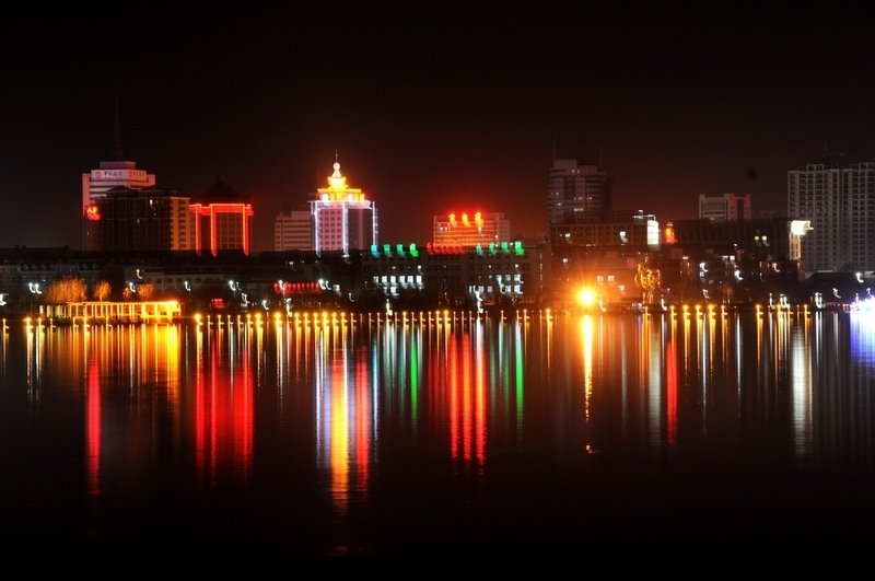 【东昌湖夜景】
