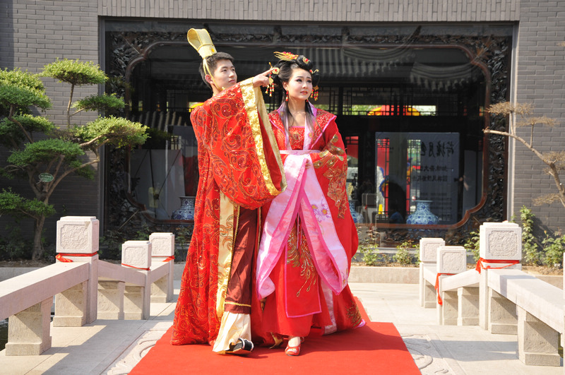 “梦回大唐”婚礼秀之一