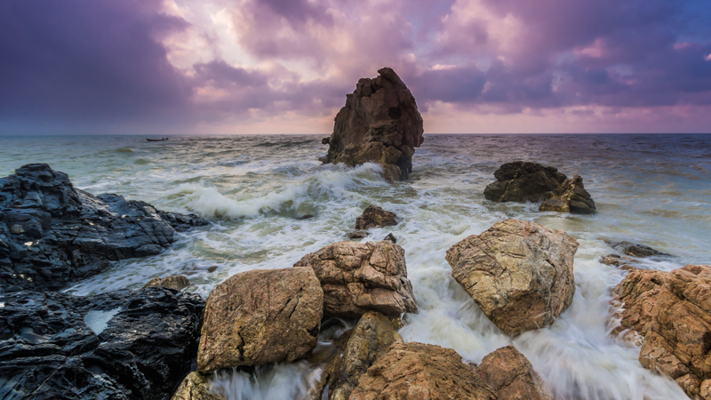 瀚海磅礴起风云