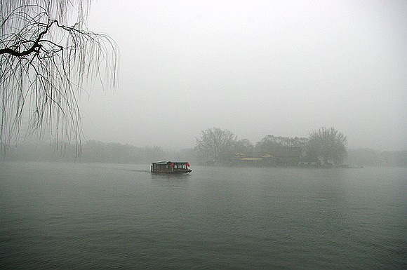 雾霾--行船