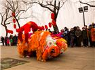 大明湖春节庙会_舞狮