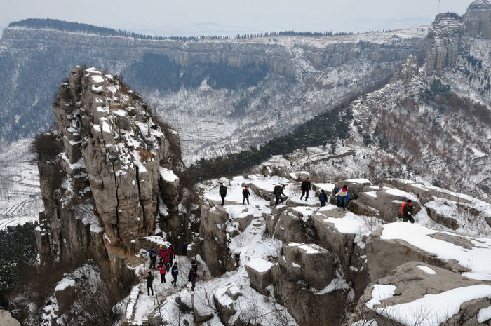 曾子山上遇驴友