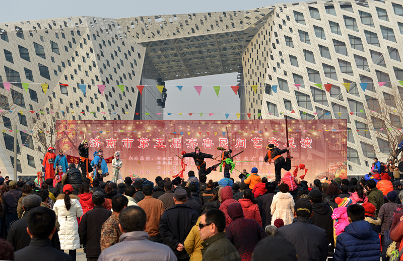 民间扮玩闹元宵