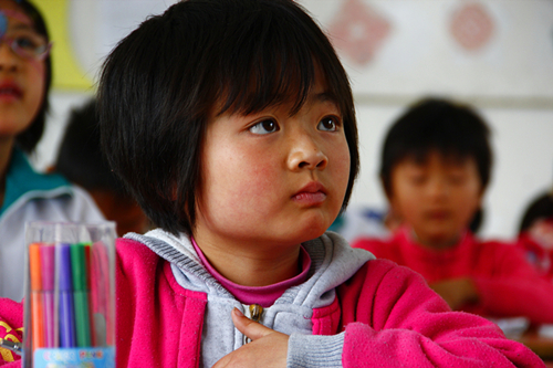 八路军希望小学的孩子们之一