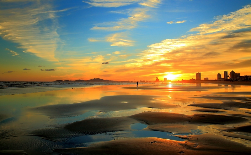 仙境海岸金沙滩