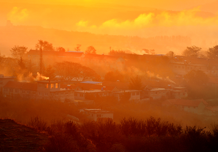 《山村的早晨》