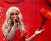 明湖洋庙会洋人表演