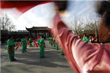 喜庆腰鼓嗨起来