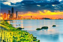 海滨夜色