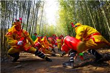 翠竹报春  秧歌祈福