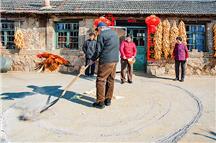 二月二，打灰囤