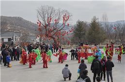 沂蒙山村闹新春