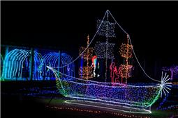 流光溢彩过大年