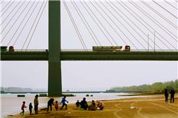 黄河口大桥上下