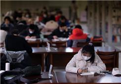 疫情下的读书人