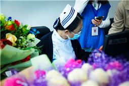 节日中的我