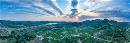云光霞美大泽山