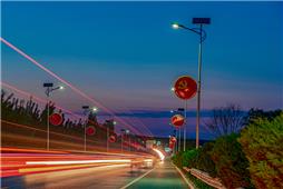 照亮乡村振兴之路