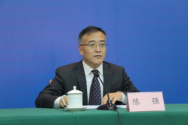 山东省政府新闻办副主任、新闻发布处处长陈强