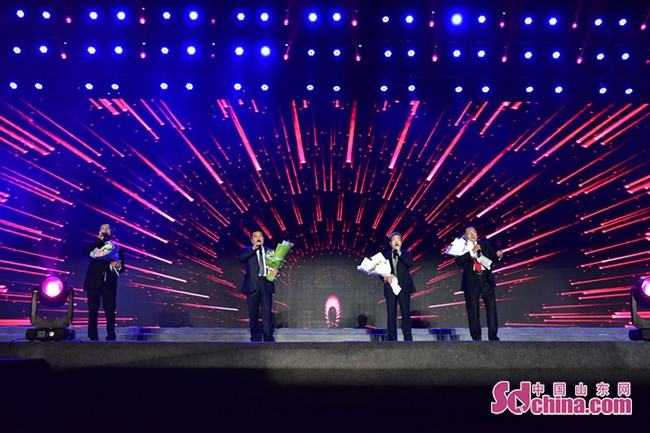 山建大举办2018年迎新晚会 迎接新时代 开启