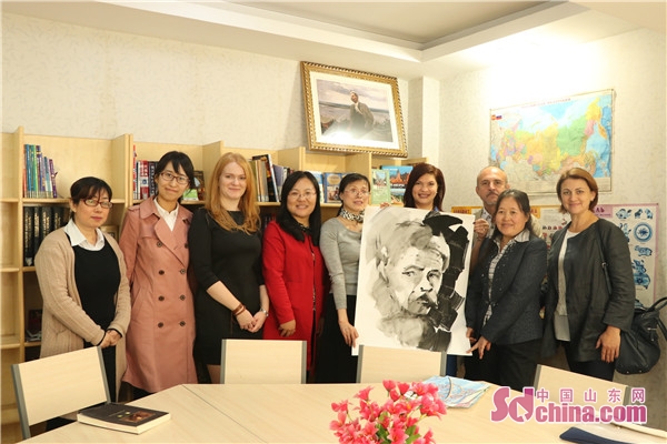 斯下诺夫哥罗德市政府代表团访问济南外国语学