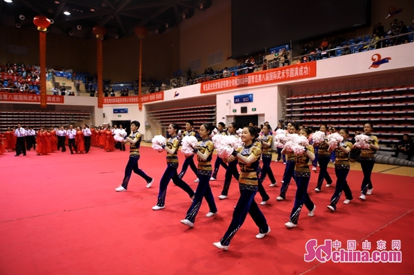 1b8b9842-7d84-40c9-9837-5befbd08cf19.jpg