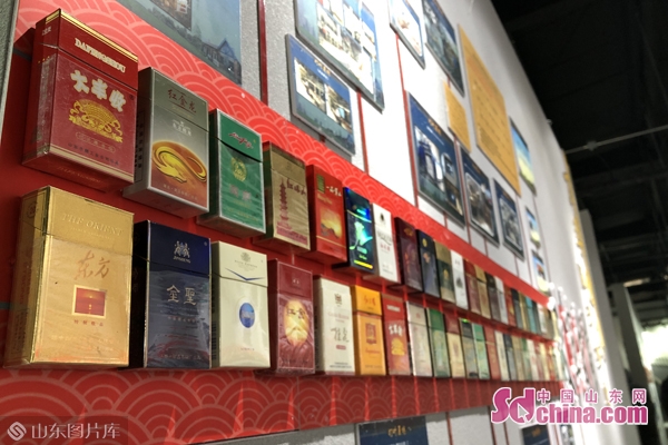 潍坊1532文化产业园亮点纷呈百年烟云红色烟标展开展
