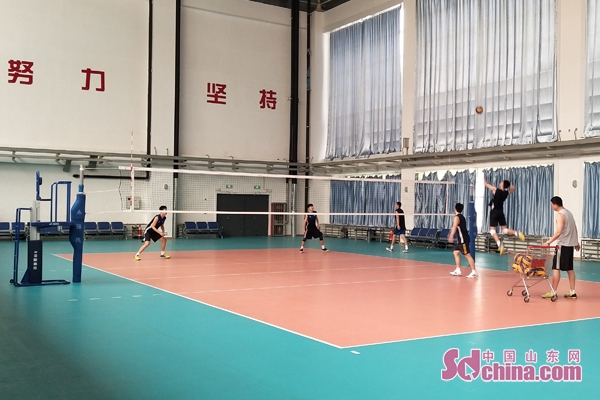 2018年国家少年男子排球队第一阶段集训在潍