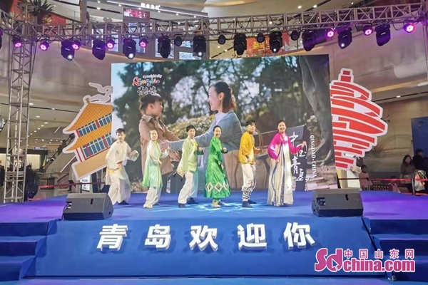 《遊戲王》係列新做正式公布 7000卡牌玩花眼