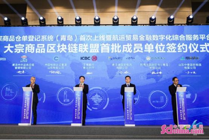 時尚安尼苗族服裝（時尚安尼苗族服裝圖片）