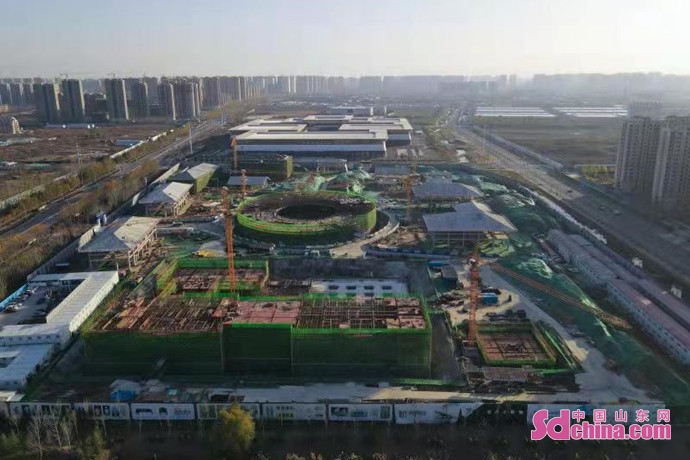 菏泽奇珍文化艺术中心标志性圆形建筑中国书画展馆即将封顶！