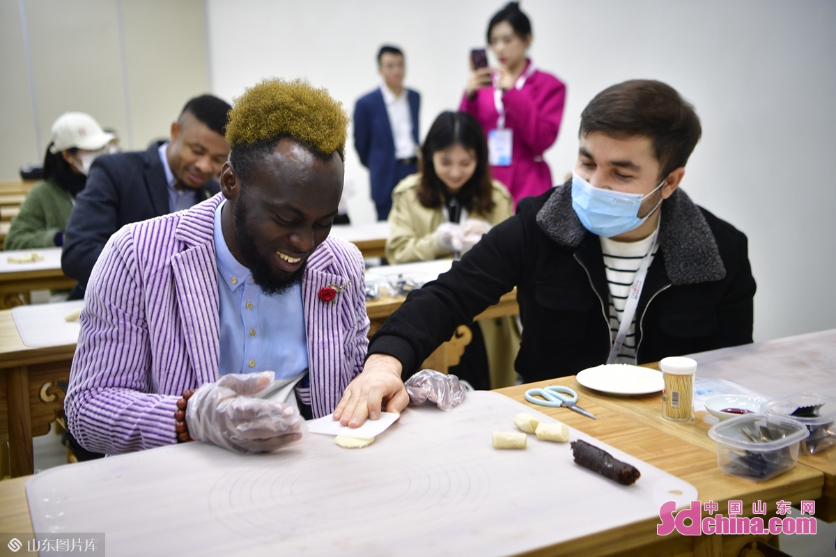 <br/>  <br/>Members of the study tour learned to make pastries from local masters.<br/>