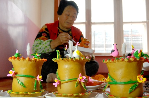 好品山東｜300年の漁家文化を伝承　青島即墨区で豆粉提灯を作って元宵節を祝い