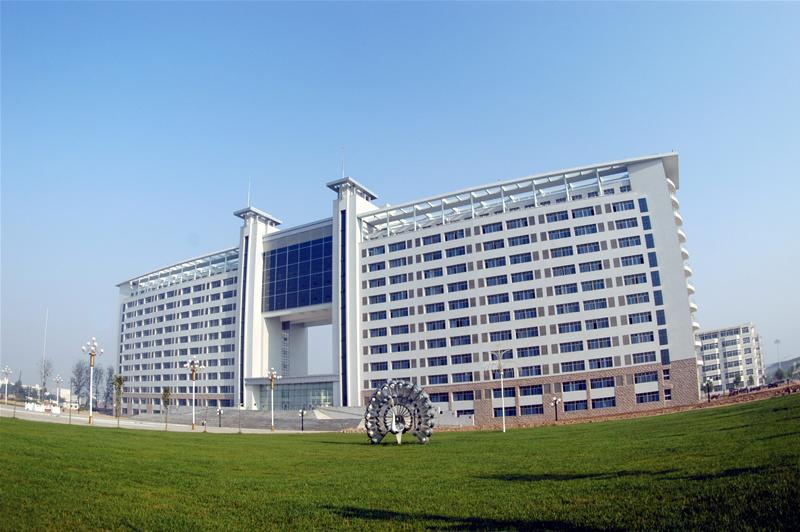 聊城大学
