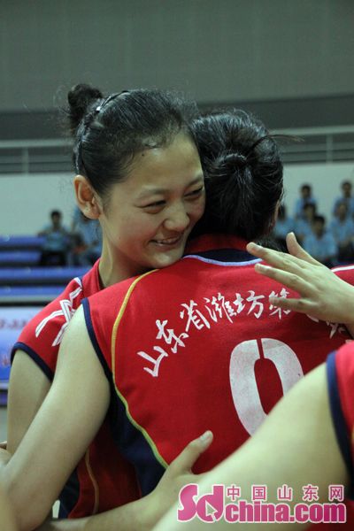 <em>全运会女子排球</em>测试赛 潍坊七中夺魁_<em>中国</em>山东