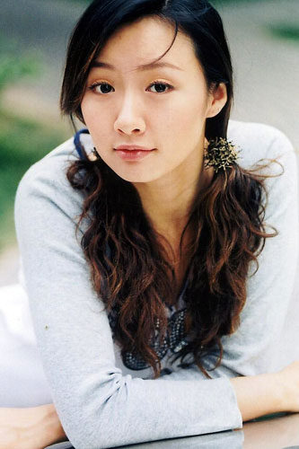 <em>侯耀文</em>小女友曝光 年龄比大<em>女儿侯瓒</em>还要小_中