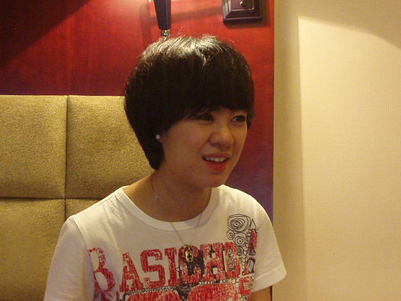 郁可唯离开快乐女声后的幸福生活(组图)