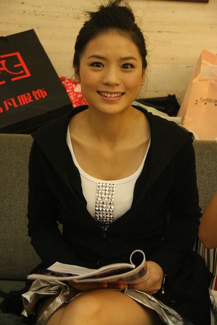 <em>快女三强</em>私事大揭秘 黄英江映蓉李霄云赛前很