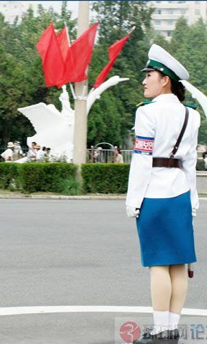 c01_f2e379f1-181a-496d-91b4-7f43977bc1d0_16.jpg