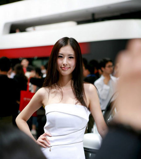 <em>蓟春女教师</em>不敌幼师艳照门 解密闫凤娇等网络