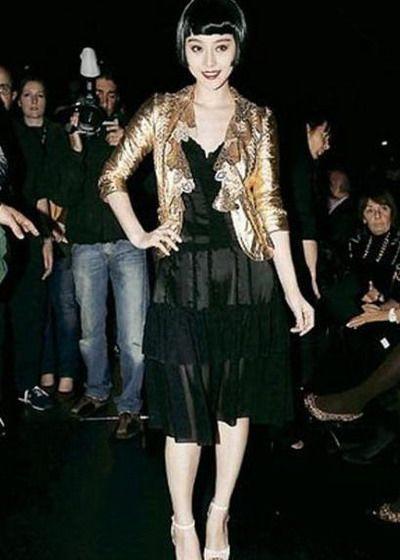 干露露被打因<em>没穿内裤</em> 揭秘不穿内裤的<em>女星</em>_中