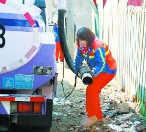 简简单单<em>吴</em>倩莲 老<em>照片</em>回顾<em>清雅</em>气质美女(组图