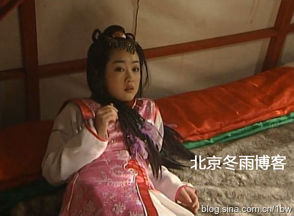 央视<em>美女主播</em>瑶淼<em>14年</em>前青涩剧照神似许晴_中