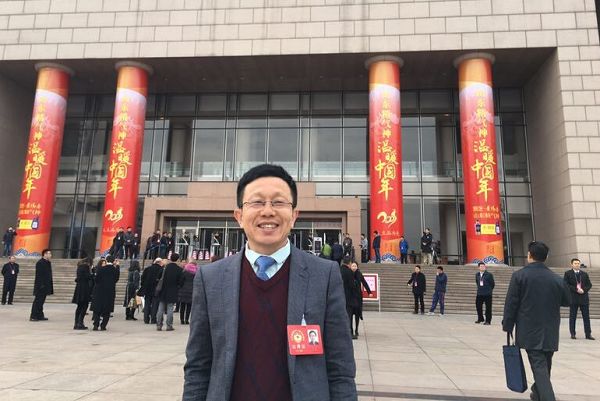 省政协委员韩彦明：建议开展家庭教育地方立法