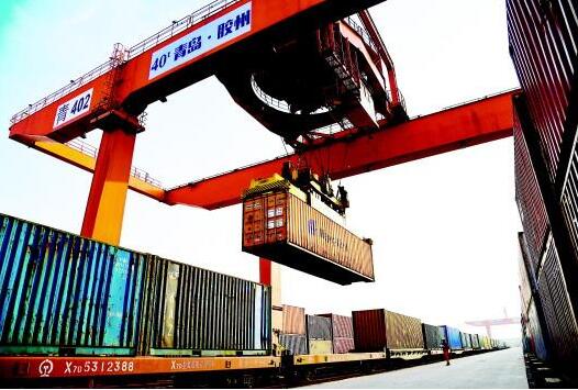 阿拉木图GDP_坐着火车去中亚,这是2017年最受欢迎的火车出国游线路(3)