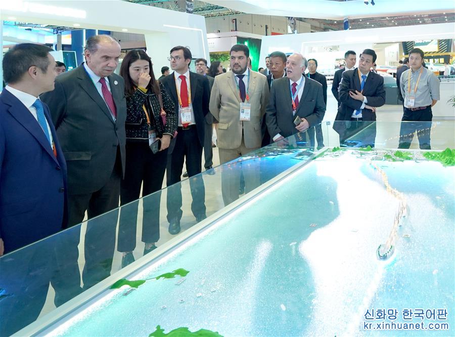 (聚焦进口博览会)(4)探访进博会国家展中国馆
